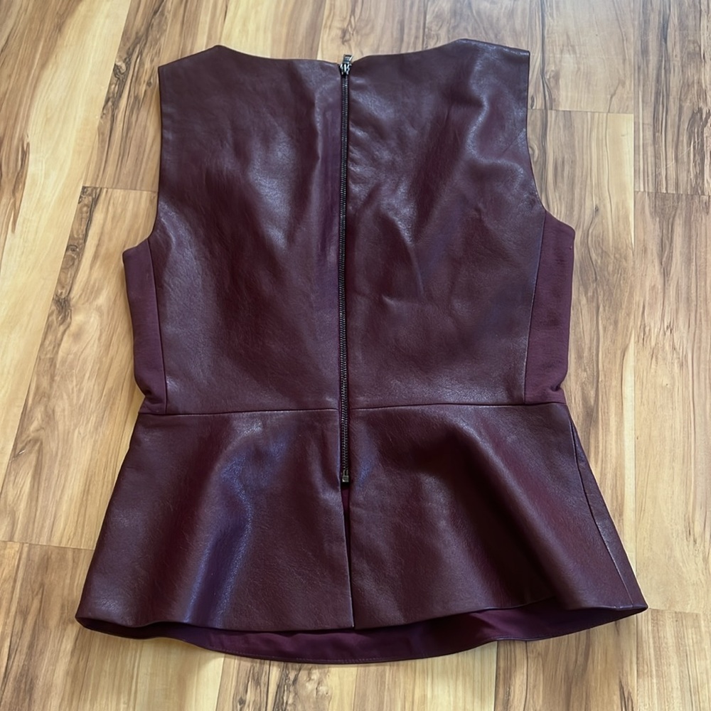 BCBGMaxAzria top - Picture 2 of 3